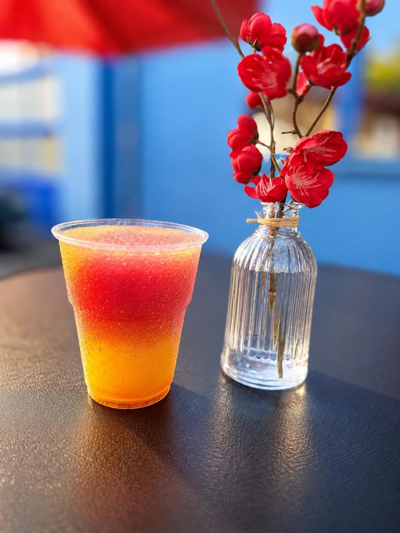 Khakshir-Slush und erfrischende Getränke bei MAVA Streetfood